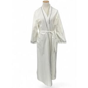 bodas London Luxury Long Bathrobe Sleepwear House Coat Unisex Women Spa White